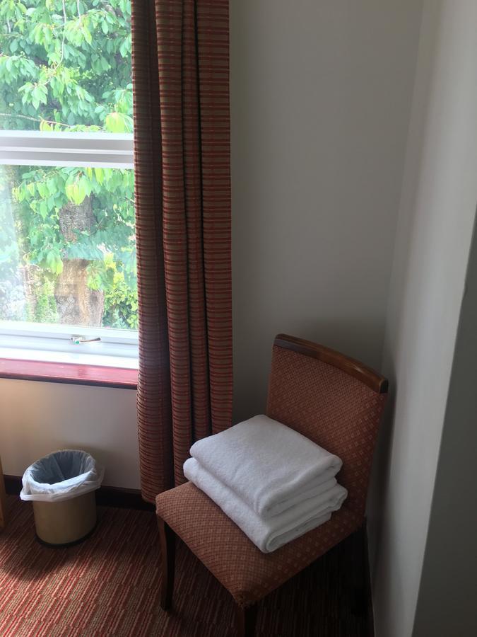 Winston Manor Guesthouse Rooms Churchill  Exterior foto