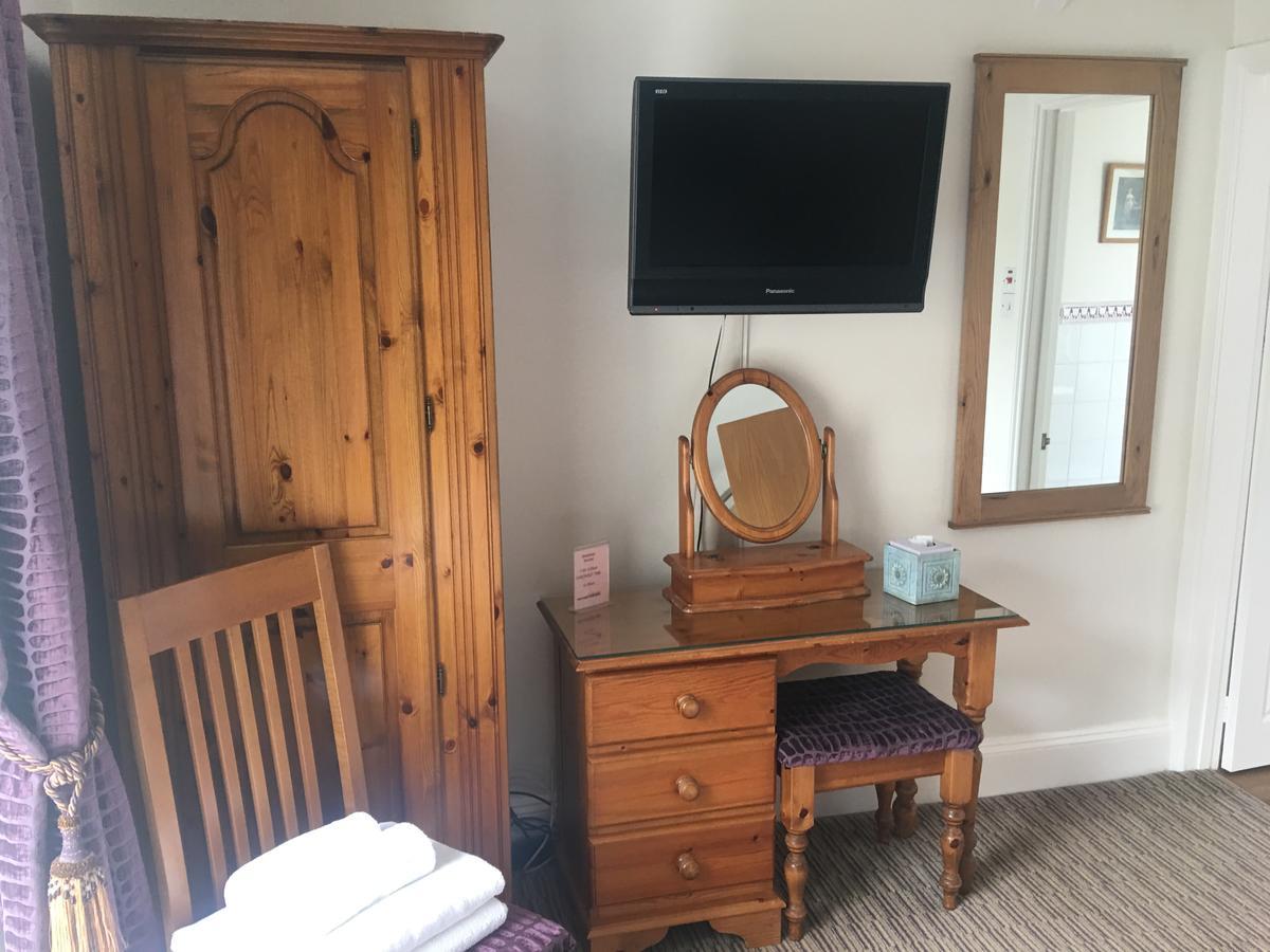 Winston Manor Guesthouse Rooms Churchill  Exterior foto